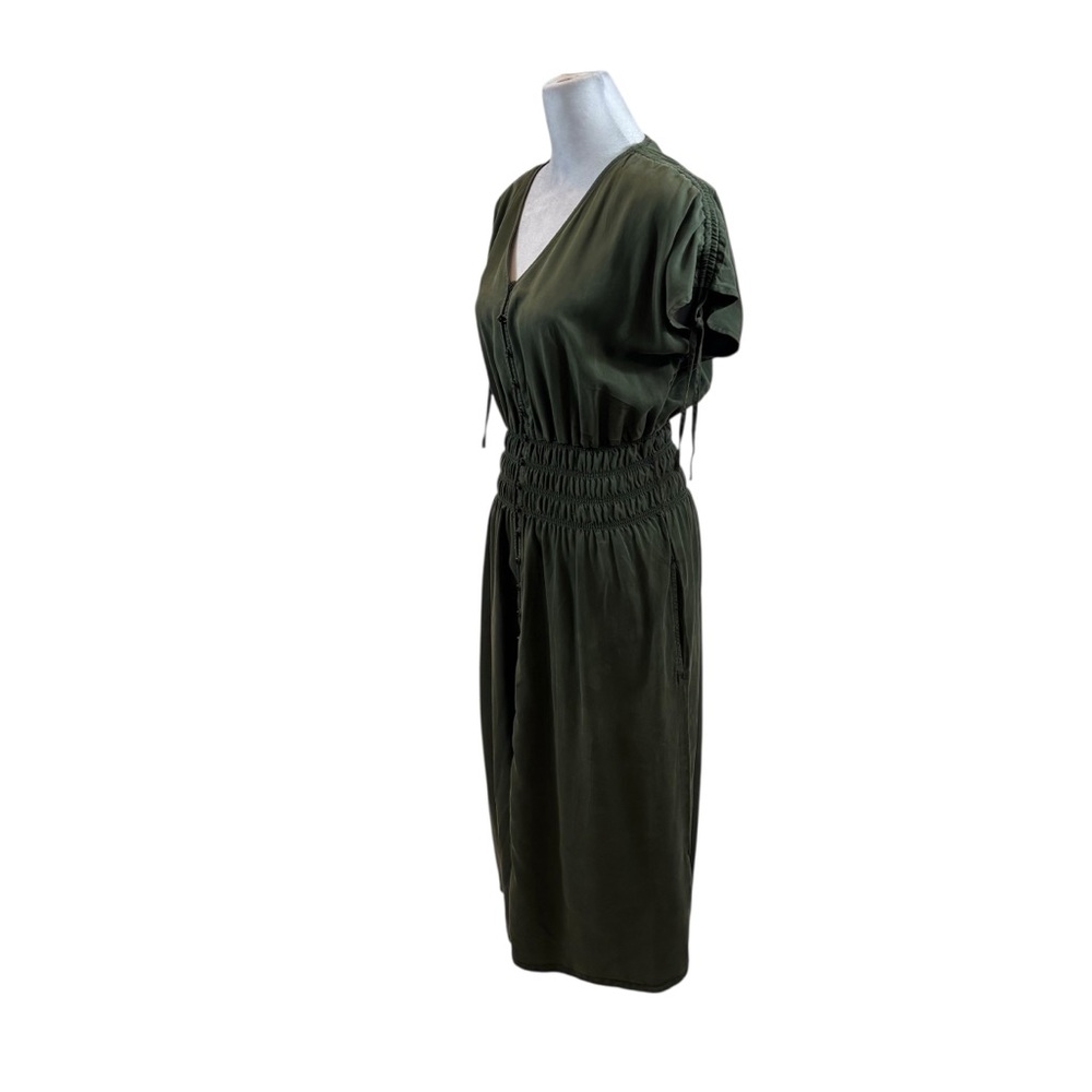 Brand new with Tags Ladies Levi’s Betty Midi Green Green Size Small - Picture 10 of 16